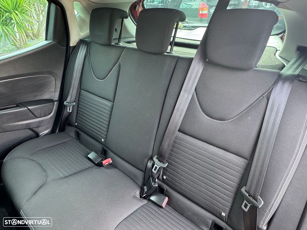 Renault Clio 0.9 TCe Limited - 19