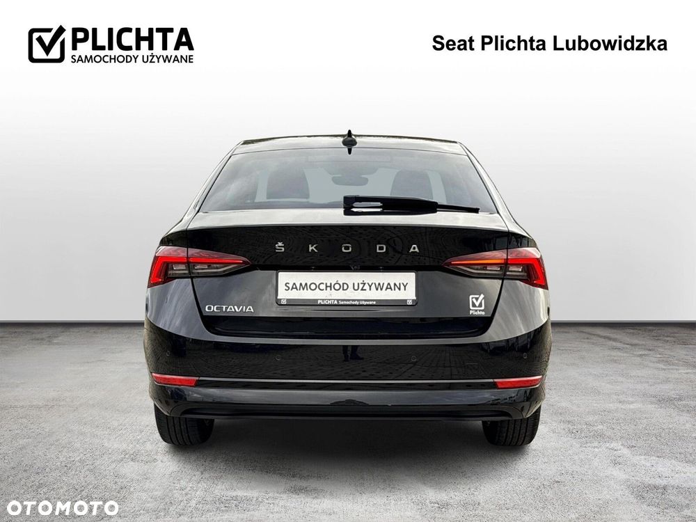 Skoda Octavia 2.0 TDI Ambition DSG - 4