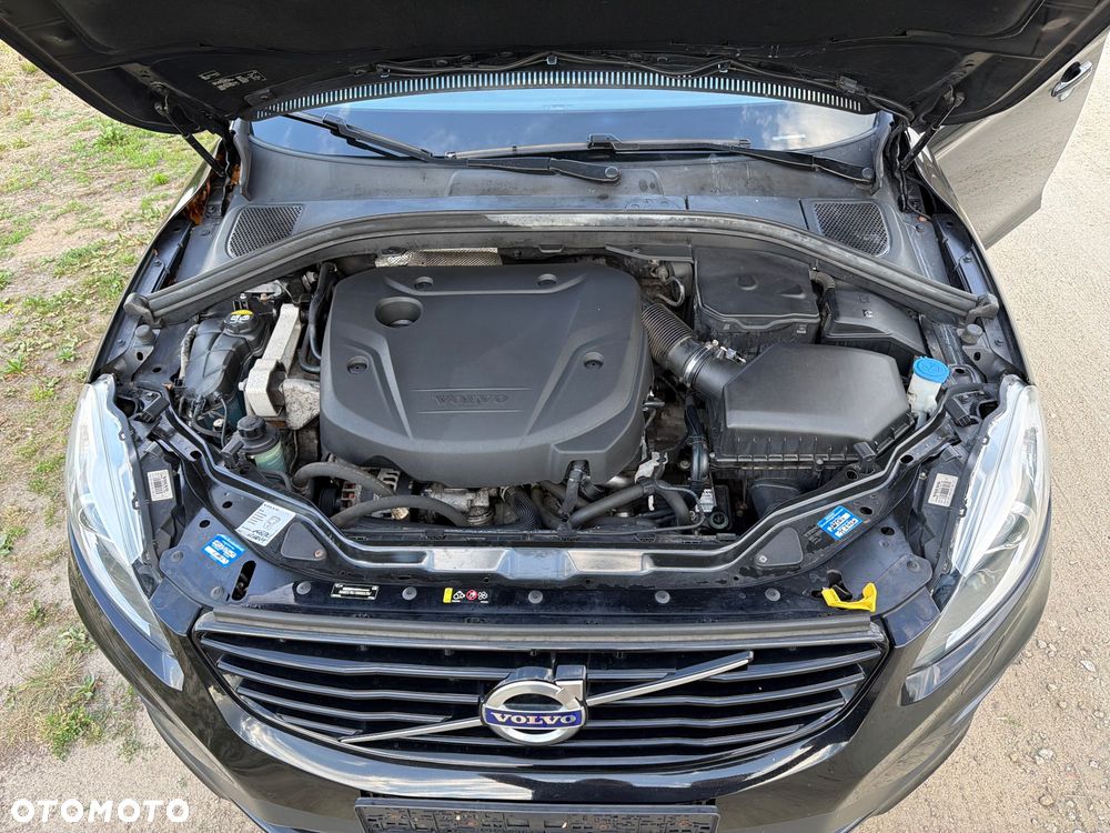 Volvo XC 60 D4 Drive-E R-Design Momentum - 31