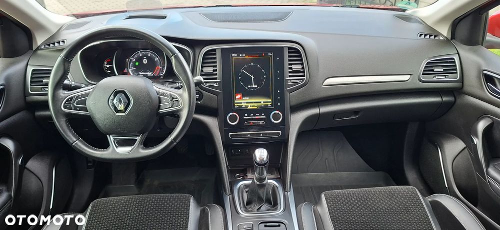Renault Megane ENERGY TCe 130 INTENS - 13