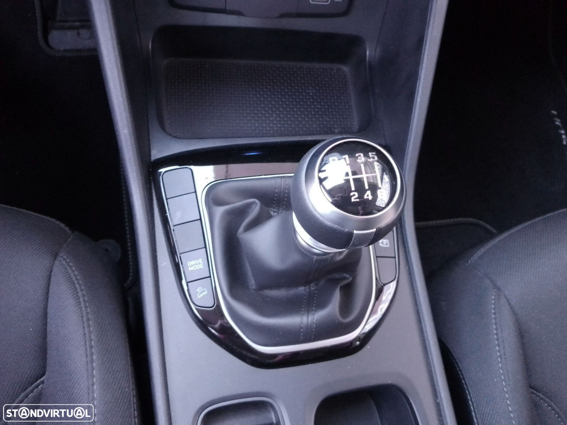 Hyundai Tucson 1.6 T-GDi Premium - 17