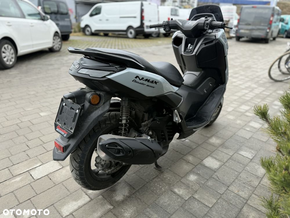 Yamaha NMAX - 3