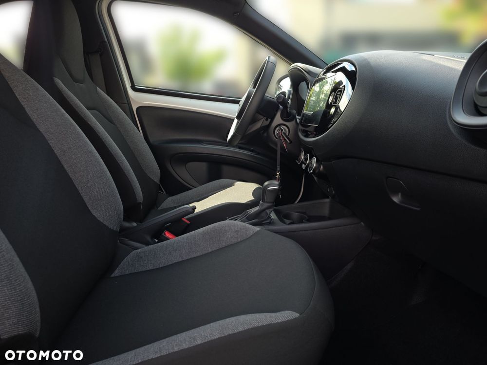Toyota Aygo X - 9
