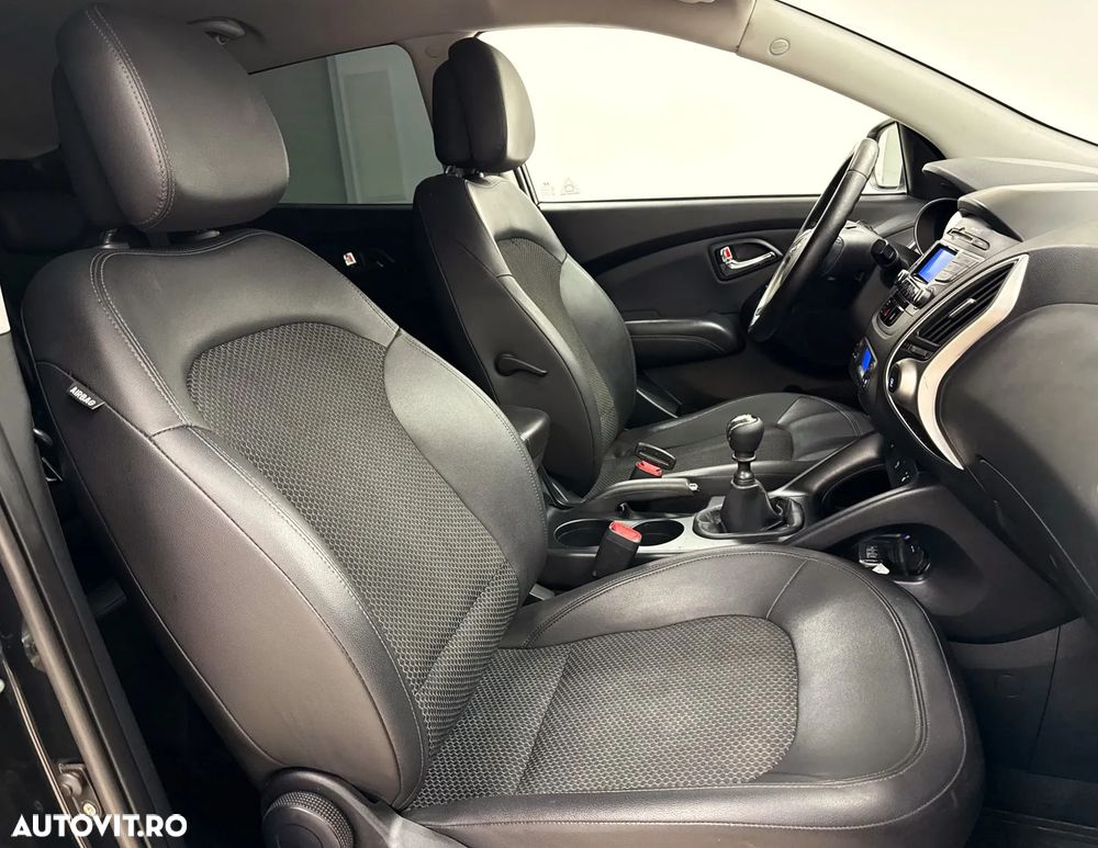 Hyundai ix35 2.0 CRDI 4WD Style - 19
