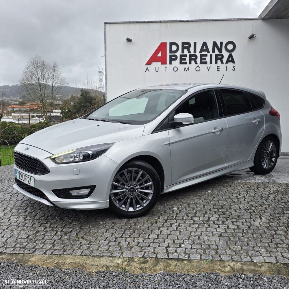 Ford Focus 1.0 EcoBoost ST-Line - 13
