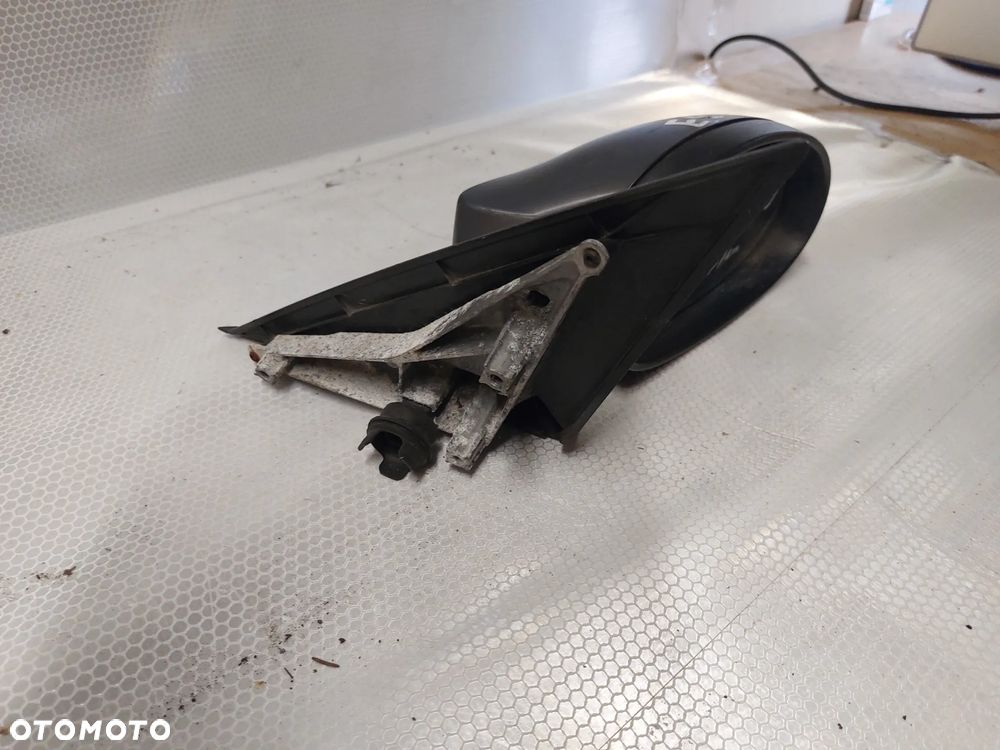 - LUSTERKO ELEKTRYCZNE PRAWE BMW E87 SERIA 1 SPARKING GRAPHITE 3PIN - 3