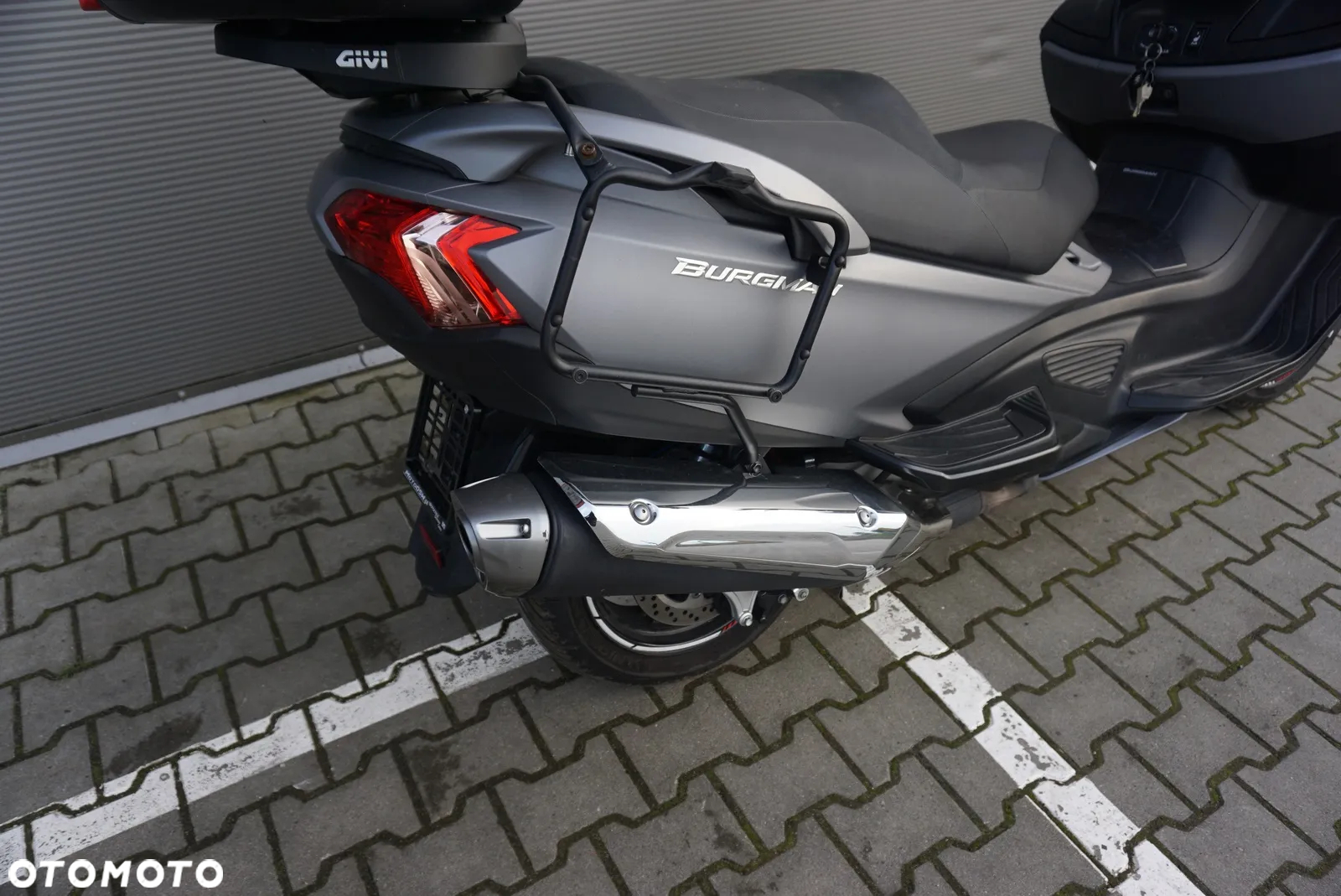 Suzuki Burgman - 9