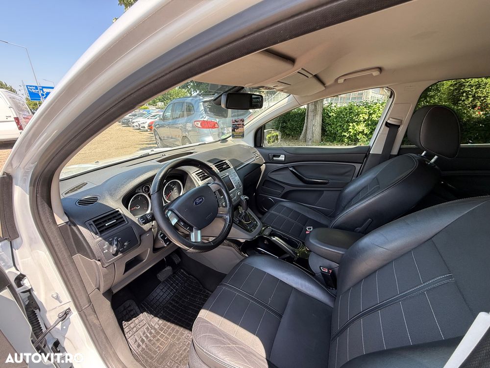 Ford Kuga 2.0 TDCi 4WD Powershift Titanium - 13