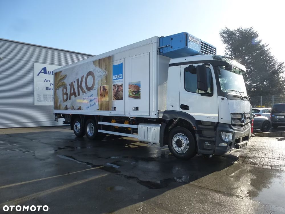 Mercedes-Benz ACTROS ANTOS 2543 6X2 CHŁODNIA IZOTERMA OS SKRĘTNA PODNOSZONA SUPER STAN - 3