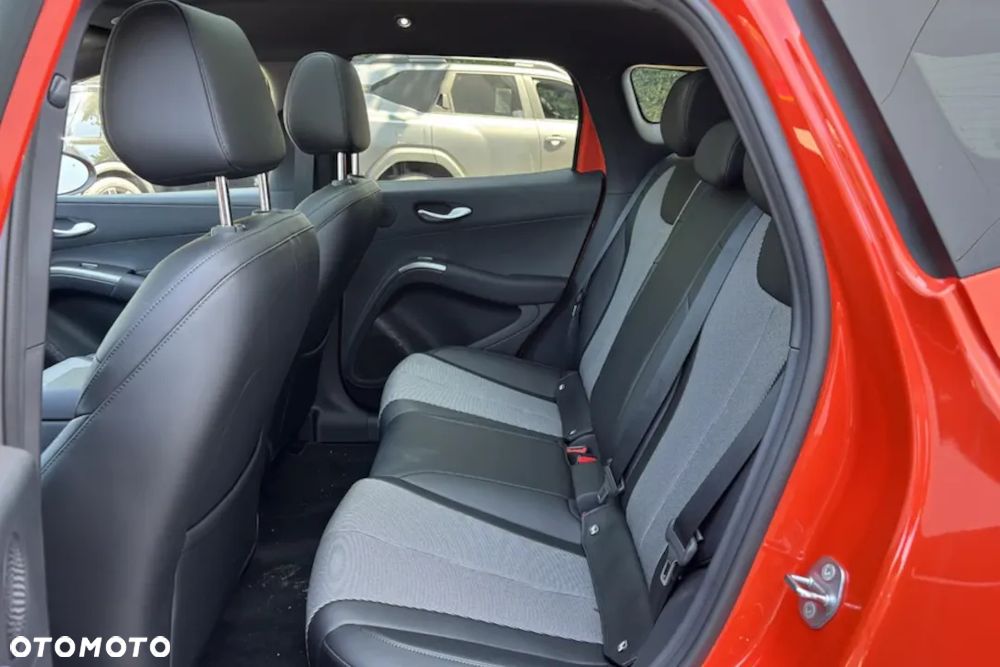 BYD Dolphin Comfort E-CVT - 24