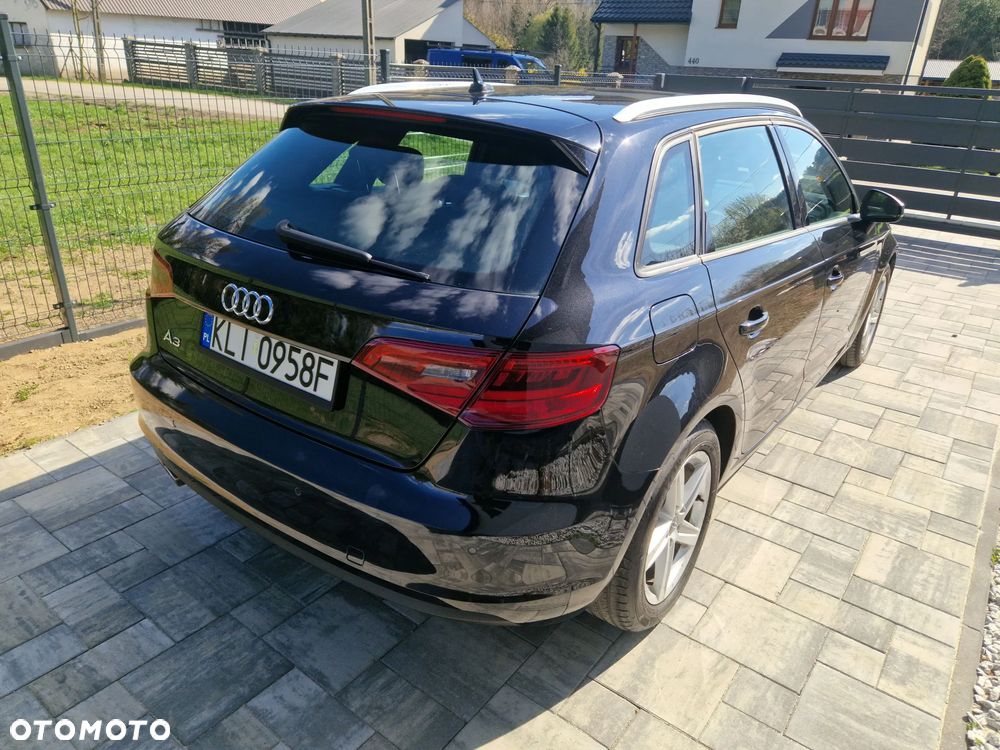 Audi A3 Sportback 2.0 TDI Attraction - 5
