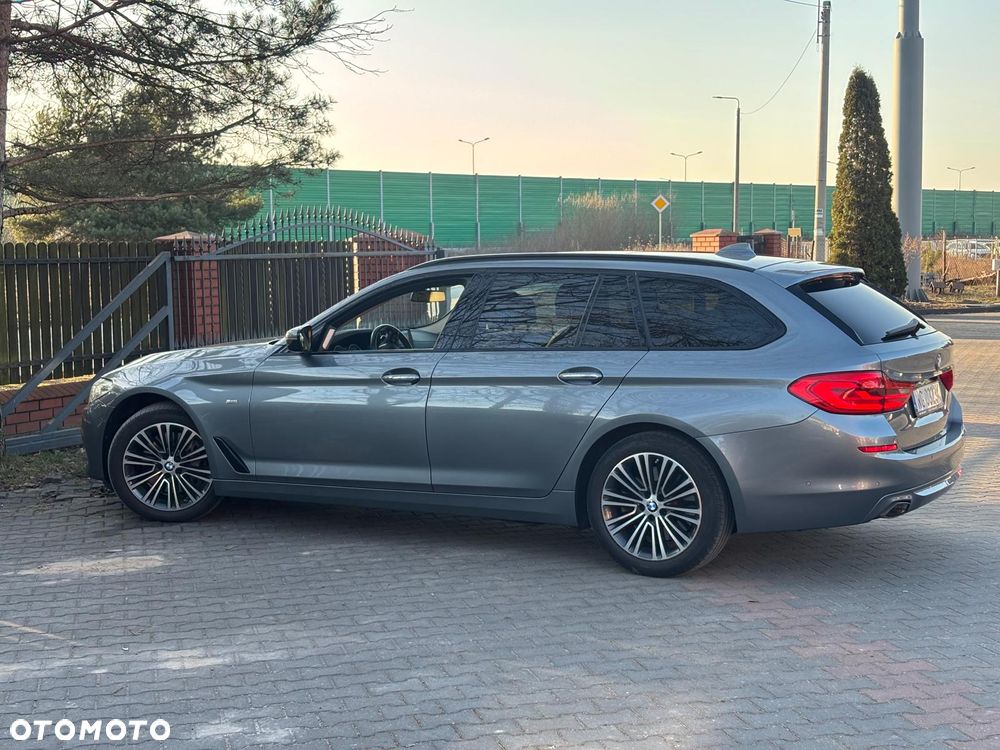 BMW Seria 5 540d xDrive M Sport sport - 14