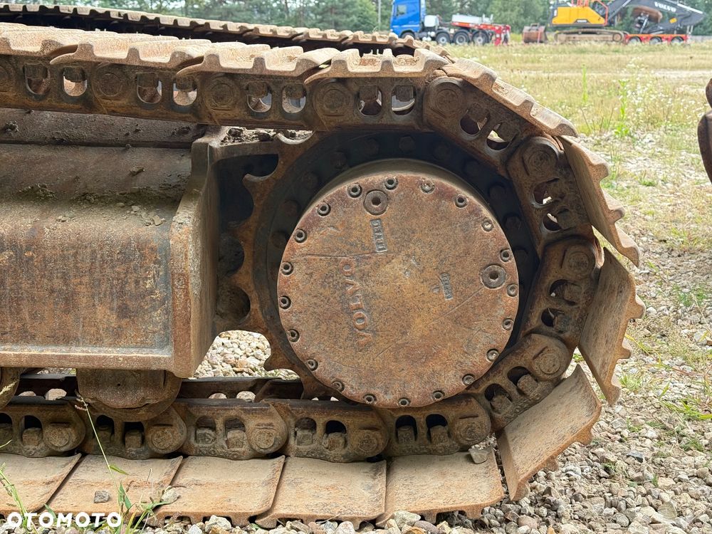 Volvo EC 220 EL - 31