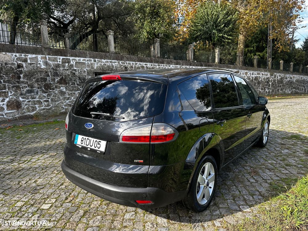 Ford S-Max 1.8 TDCi Titanium 7L - 16