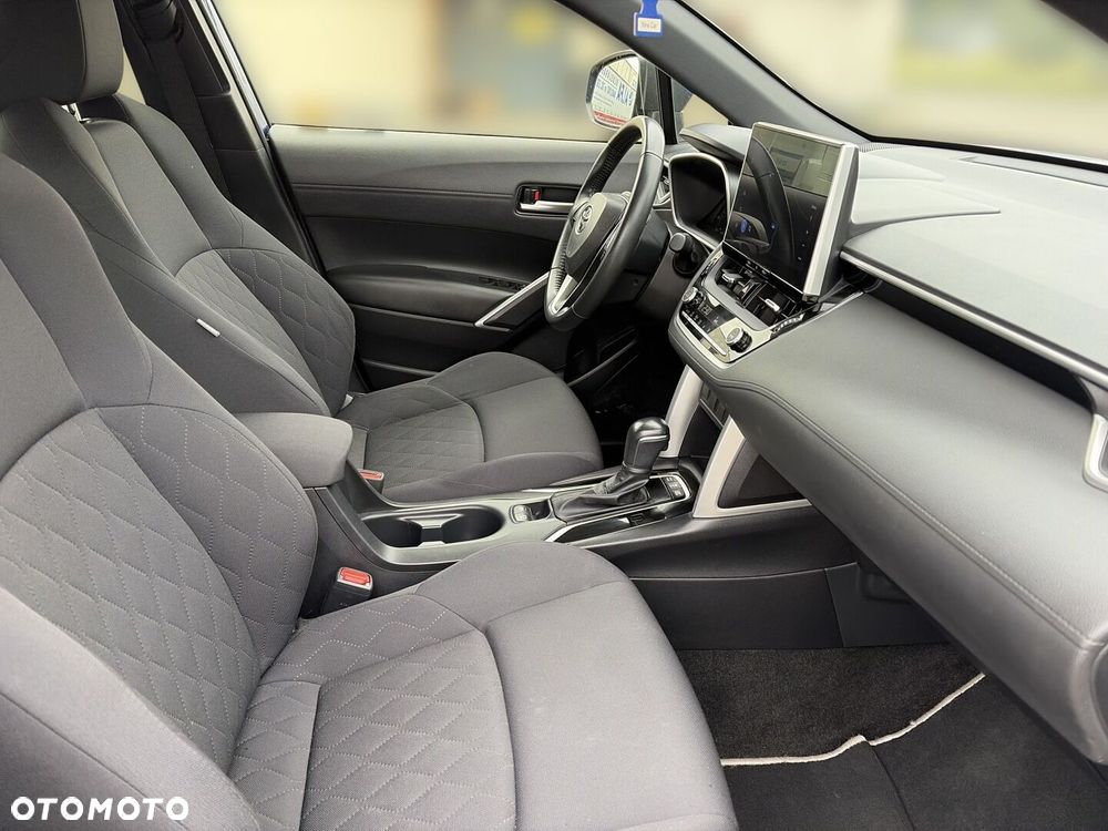 Toyota Corolla Cross 2.0 Hybrid Comfort - 13