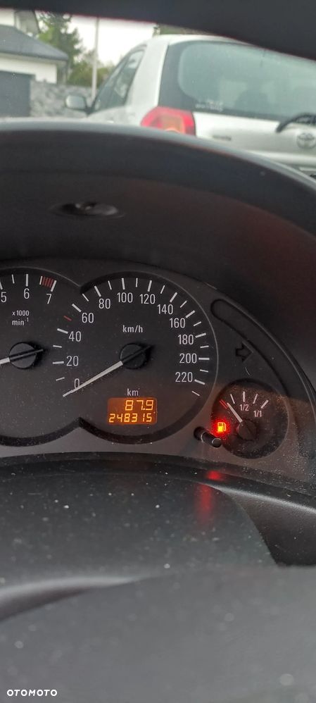 Opel Corsa 1.2 16V Base / Start - 2