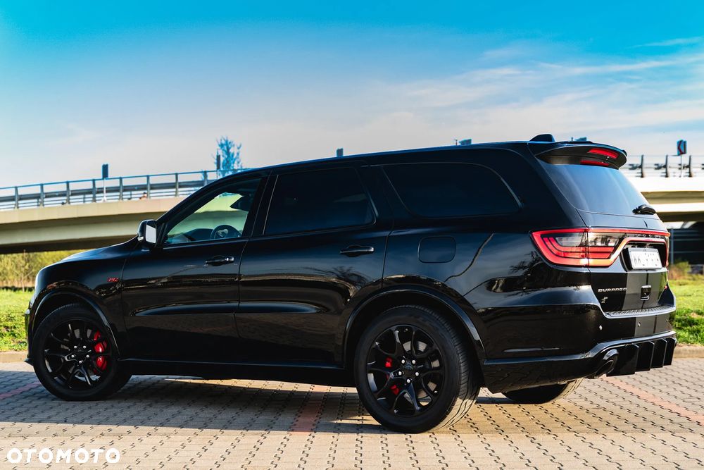 Dodge Durango 6.4 SRT - 4