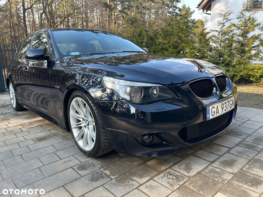 BMW Seria 5 525i - 4
