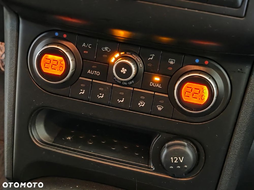 Nissan Qashqai 1.5 dCi DPF acenta - 17