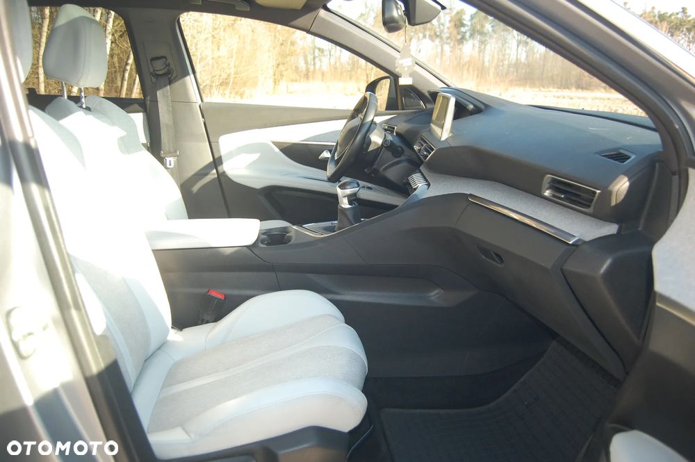 Peugeot 5008 BlueHDI 130 Active Business-Paket - 10