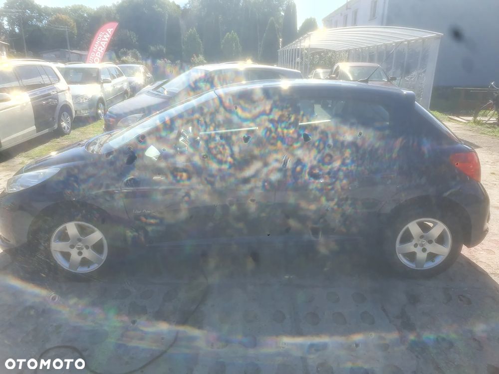 Peugeot 207 1.4 Trendy - 8