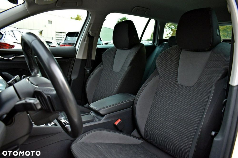 Skoda Octavia 1.5 TSI GPF ACT Ambition DSG - 11