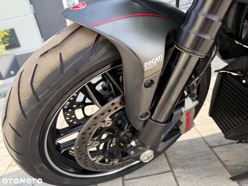 Ducati Diavel - 14