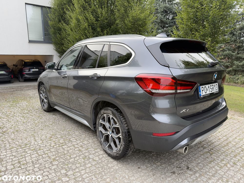 BMW X1 sDrive18i xLine - 6