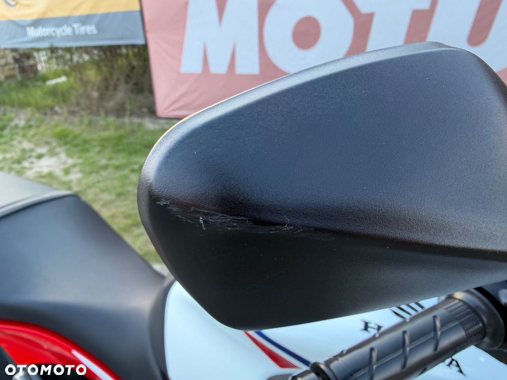 Honda CB - 33