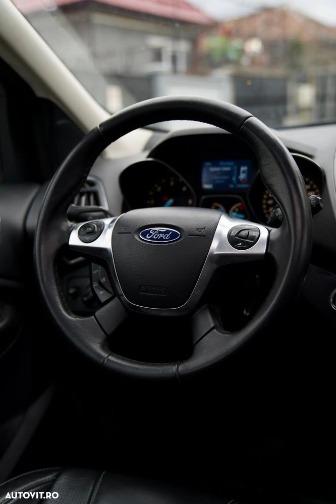 Ford Kuga 2.0 TDCi 4WD Powershift Individual - 13