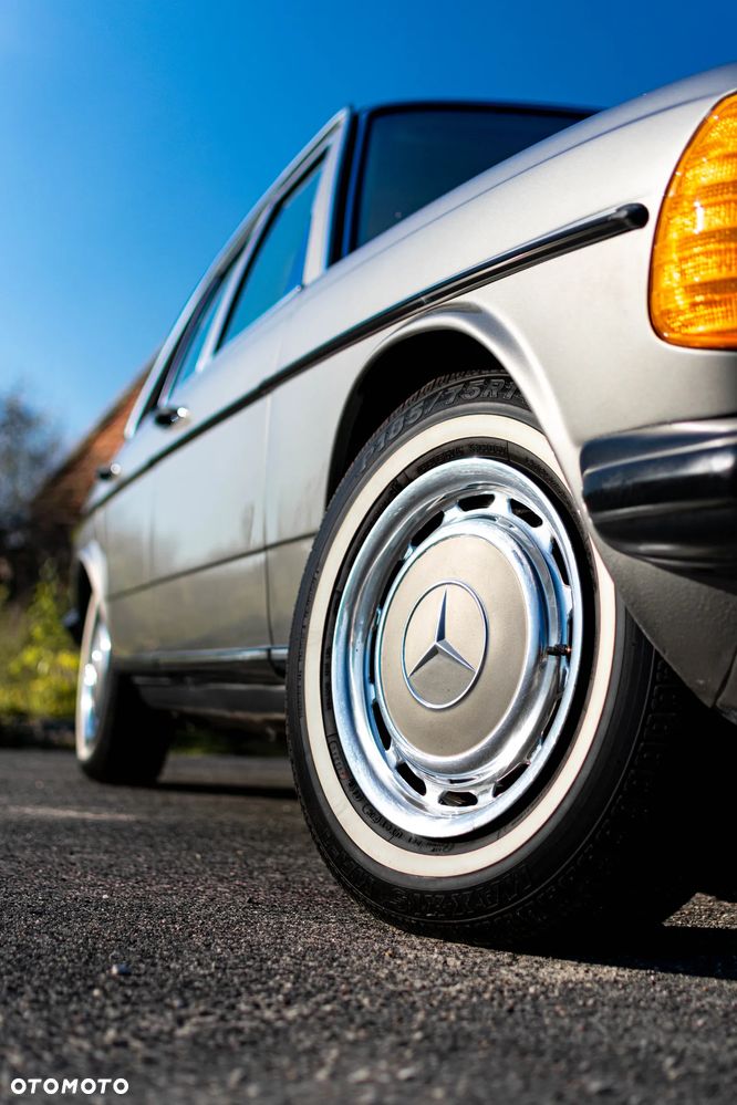 Mercedes-Benz W123 - 3