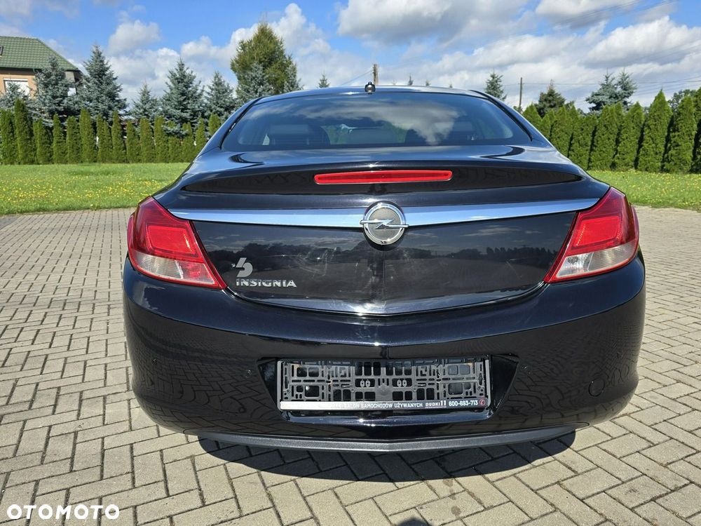 Opel Insignia - 12
