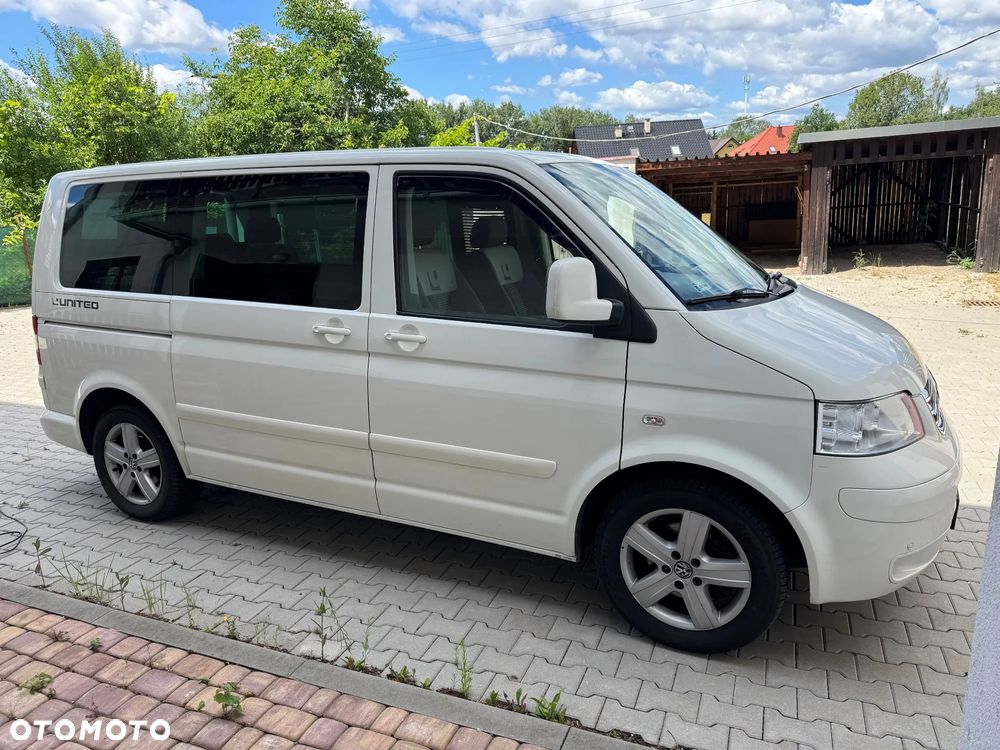 Volkswagen Multivan - 4