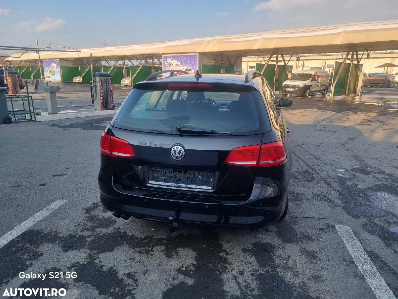 Volkswagen Passat Variant 2.0 TDI BlueMotion Technology Highline - 4
