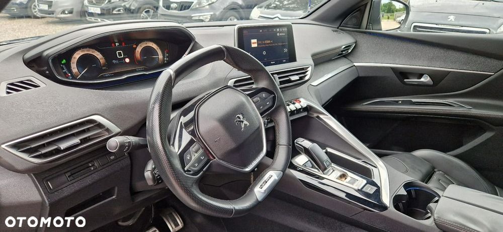 Peugeot 5008 - 21