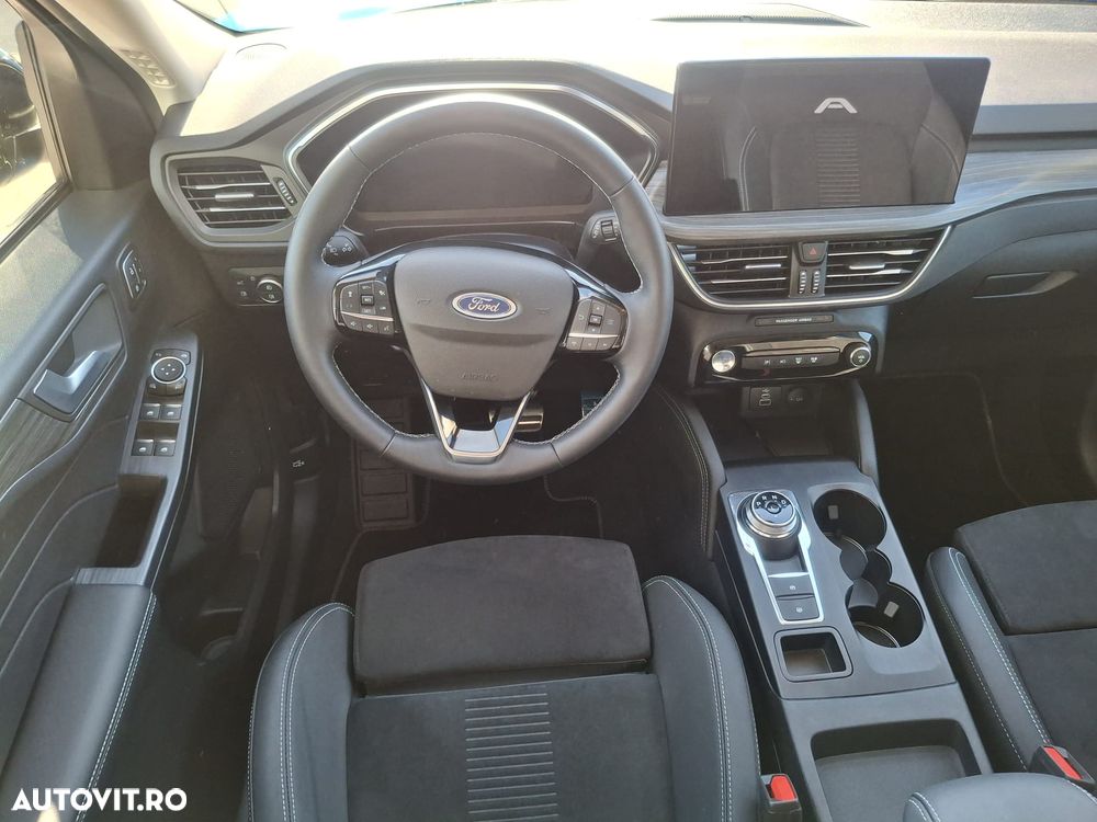 Ford Kuga - 11