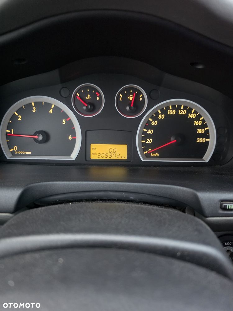 Hyundai Santa Fe - 8