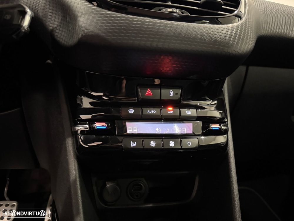 Peugeot 2008 1.6 BlueHDi Crossway - 37