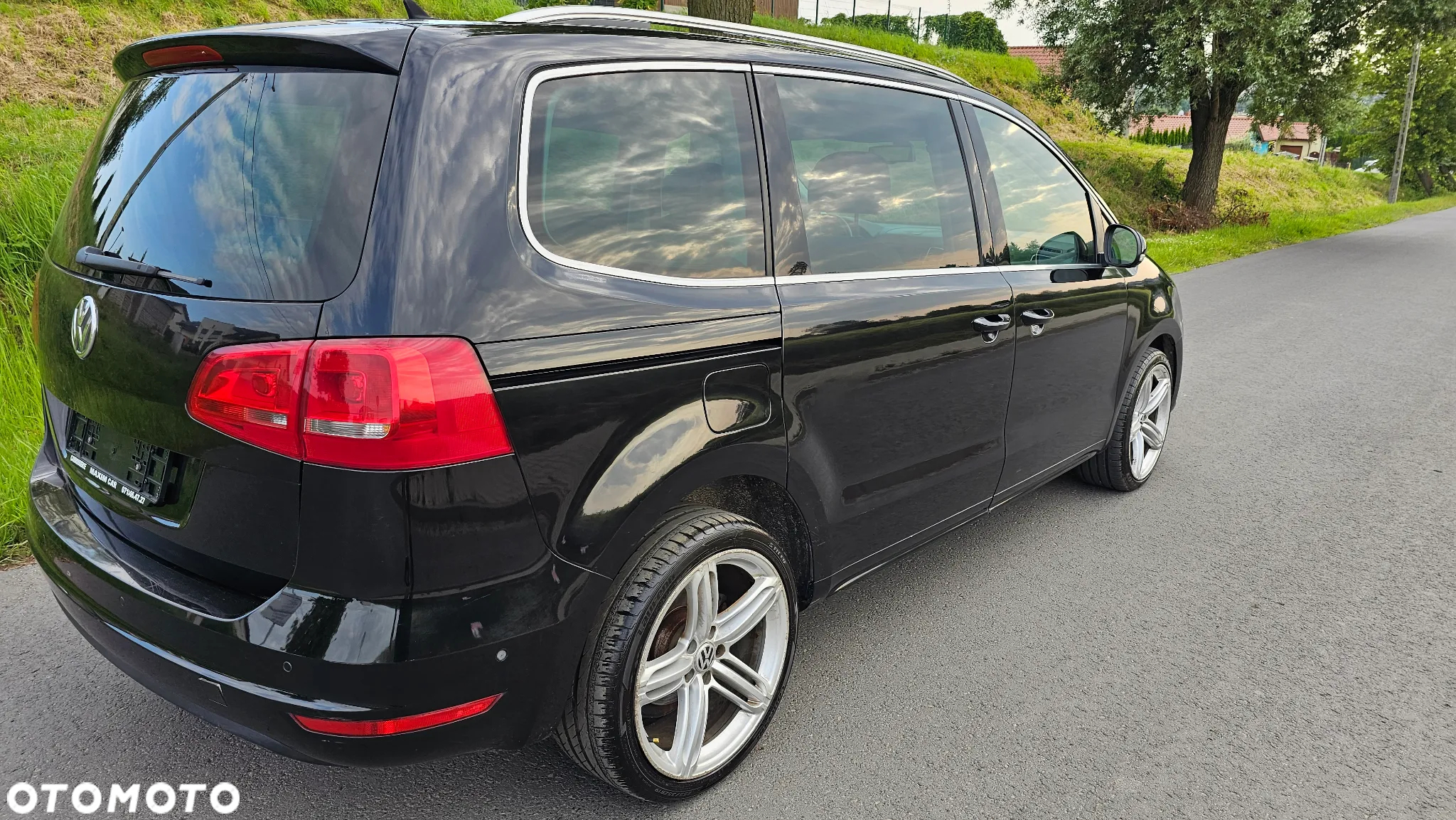 Volkswagen Sharan 2.0 TDI Comfortline DSG - 8