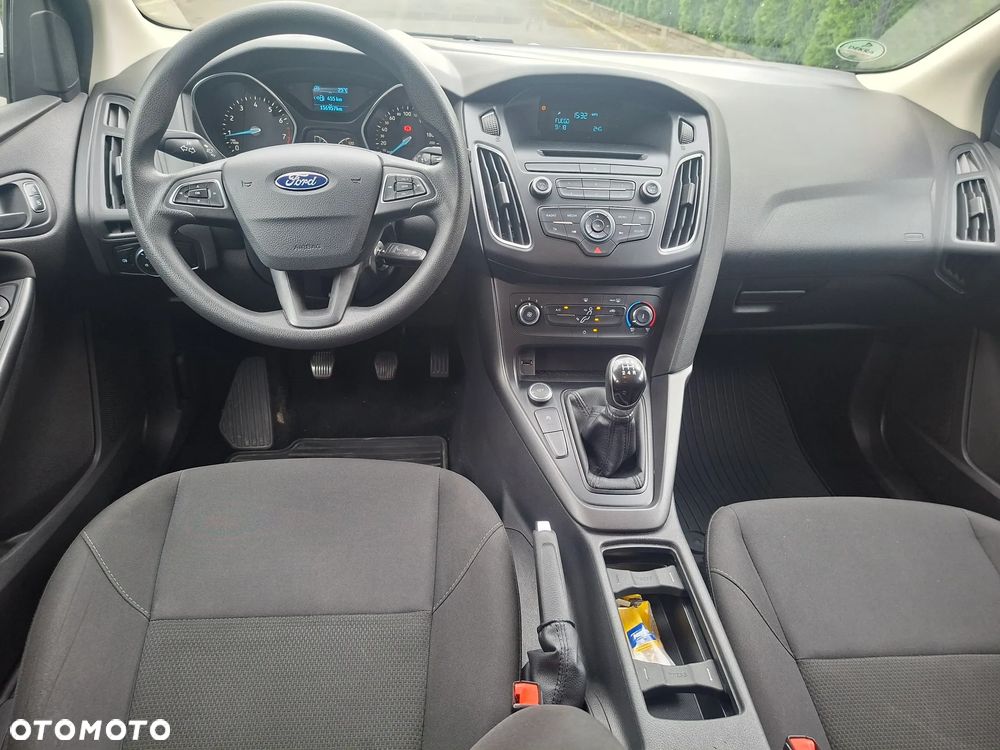 Ford Focus 1.0 EcoBoost Trend ASS - 9