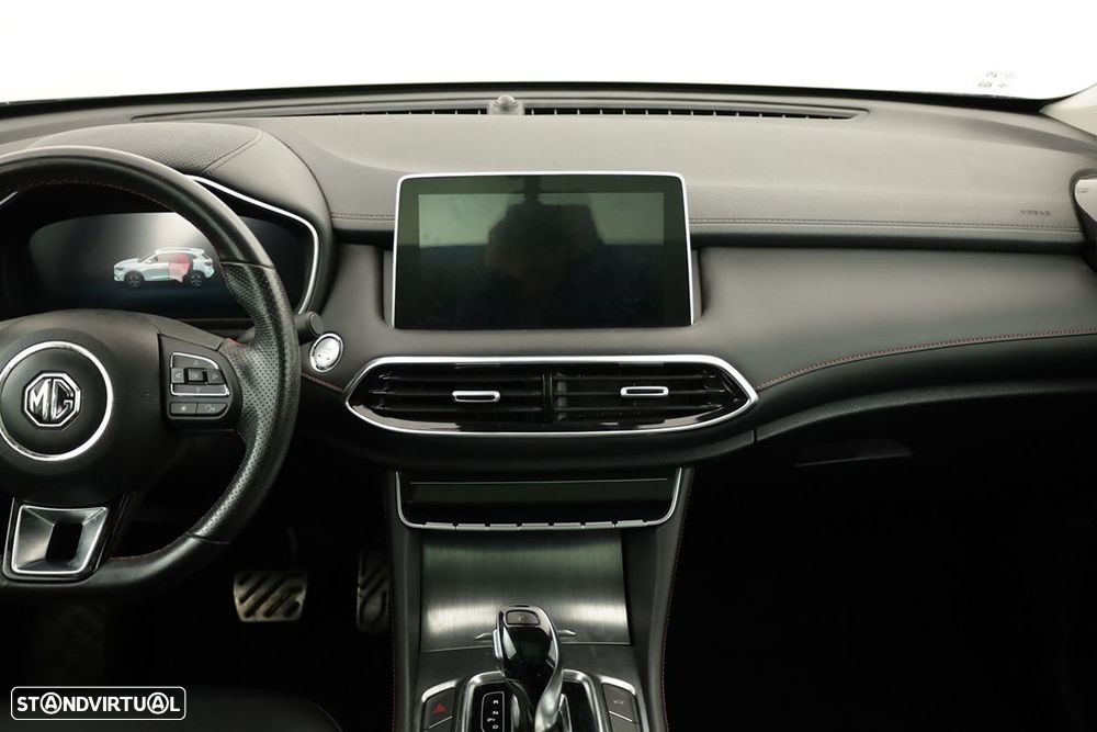 MG EHS 1.5 T-GDI Plug-in Hybrid Luxury - 10