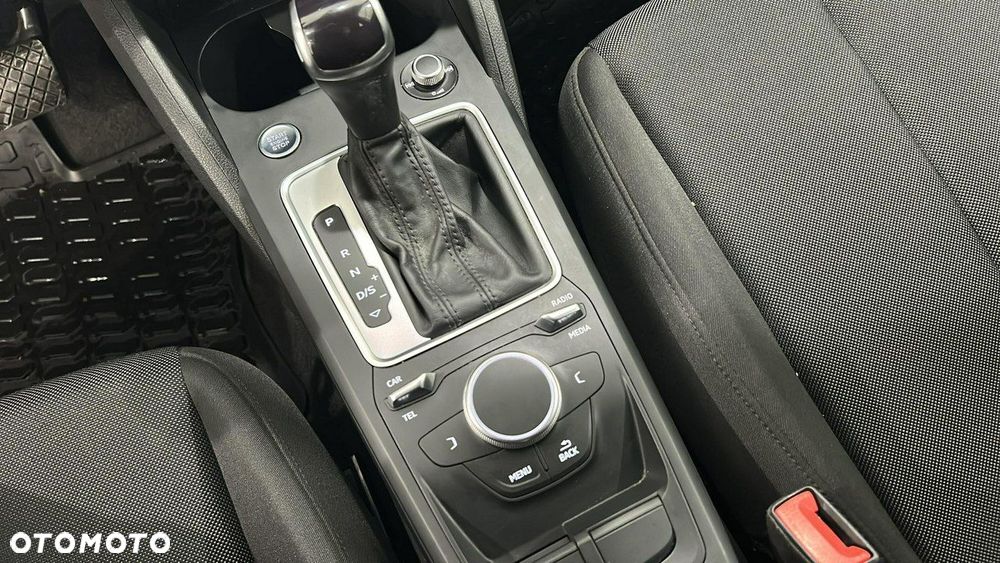 Audi Q2 35 TFSI S tronic - 18