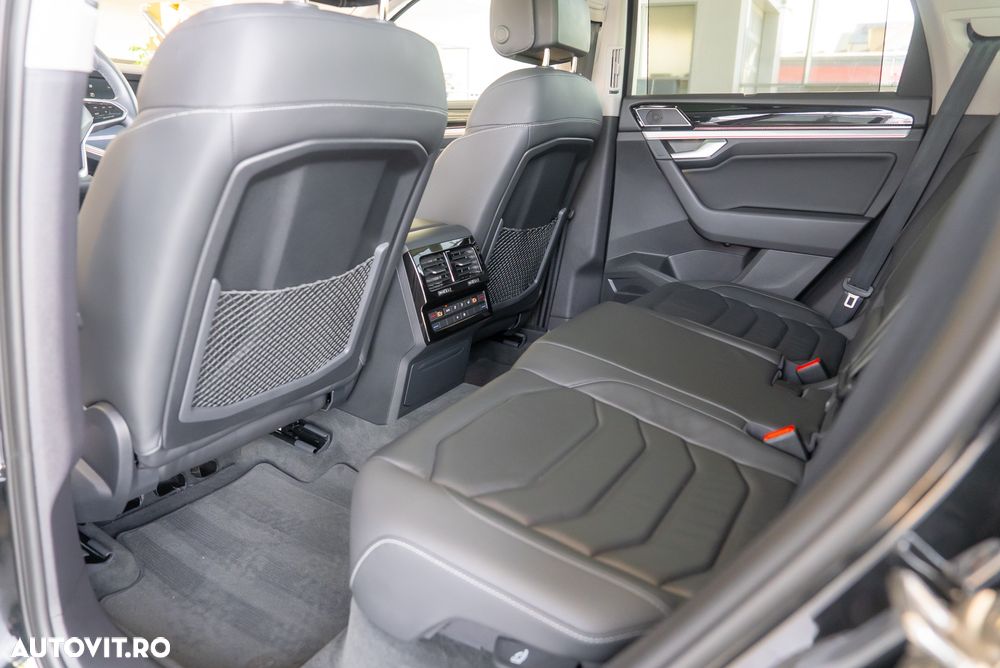Volkswagen Touareg V6 TSI eHybrid PHEV Elegance - 24