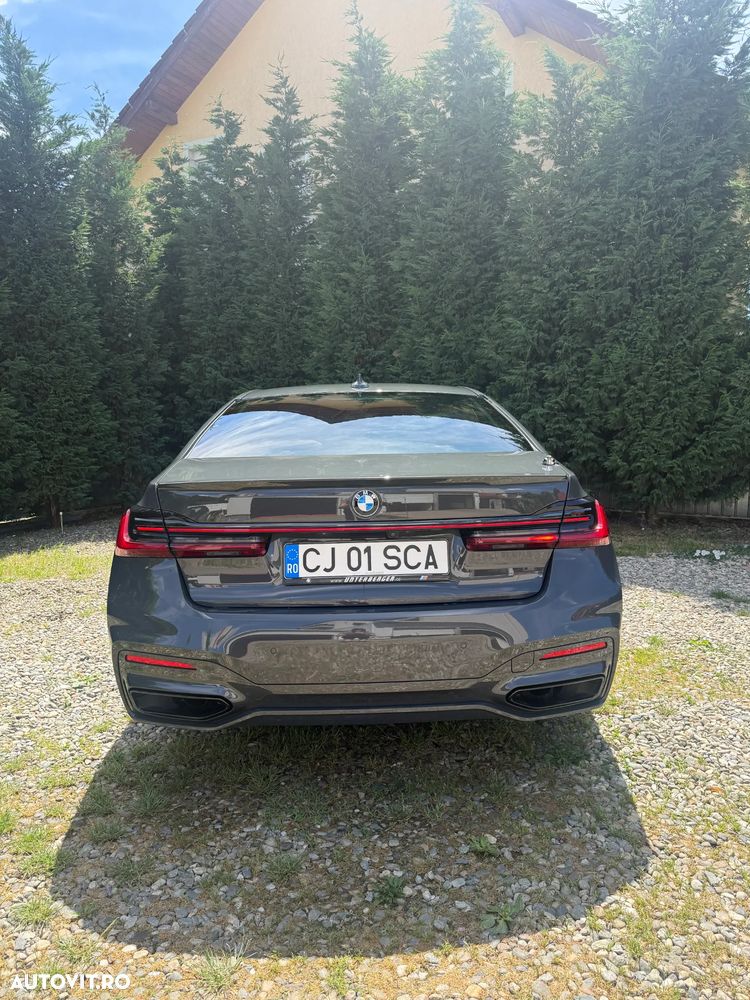 BMW Seria 7 740d xDrive MHEV - 6
