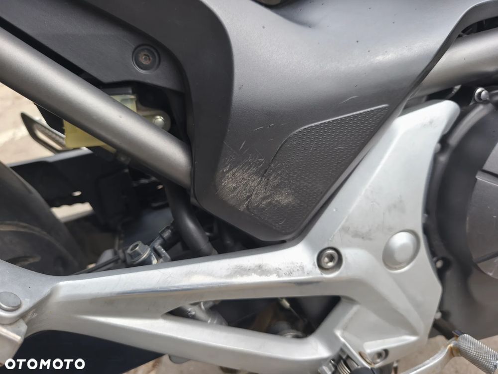 Honda NC - 16