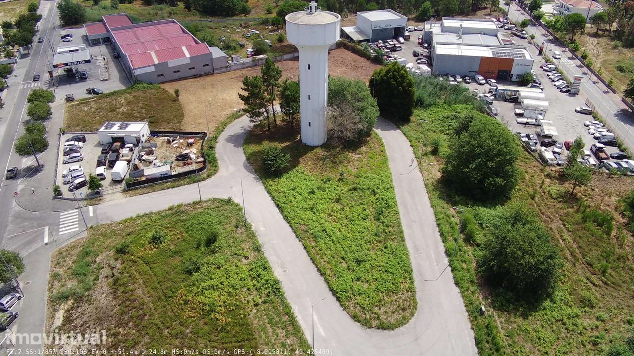 Terreno Urbano de 554 m² em Carregal do Sal - Grande imagem: 4/12