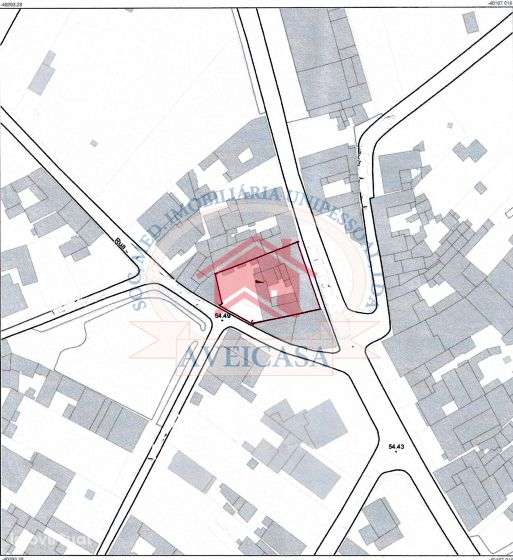 Moradia antiga para recuperar e expandir - Grande imagem: 2/34