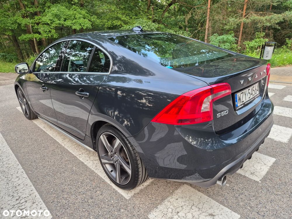 Volvo S60 D2 R-Design - 26