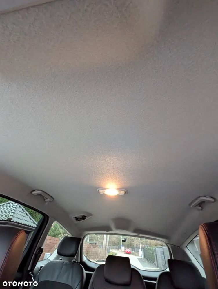 Ford S-Max 2.2 TDCi Titanium - 12