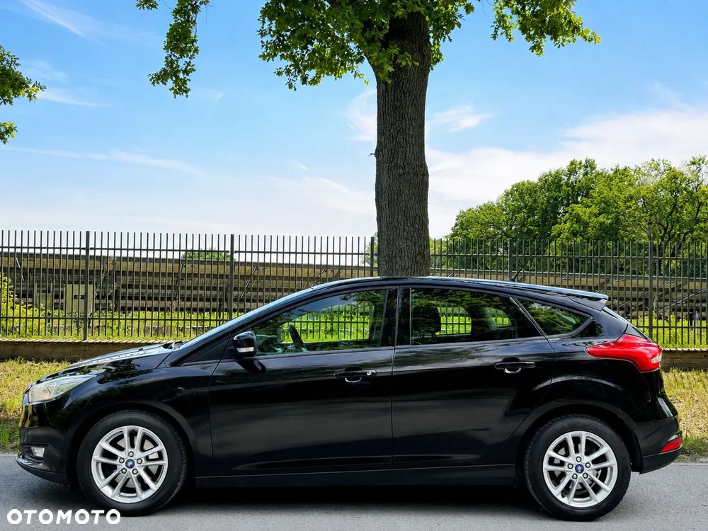 Ford Focus 1.5 EcoBoost Titanium ASS - 6